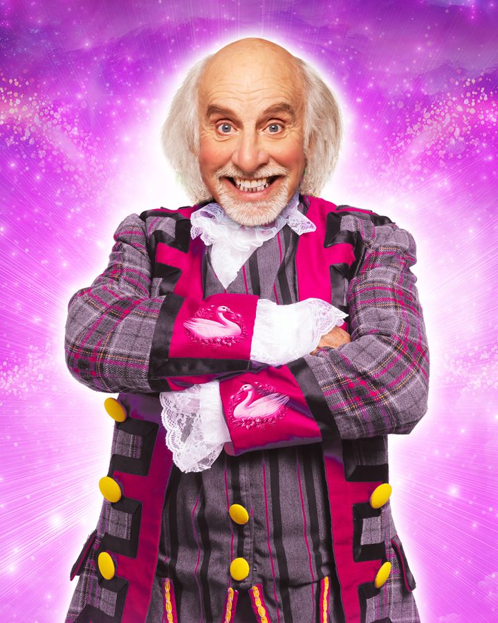NTR033 - Newcastle - Sparkle press pic 1080 x 1350 CW